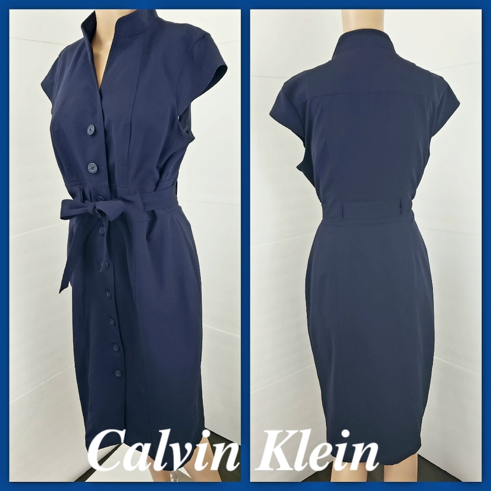 🚨Calvin Klein Navy Buttoned Down Dress